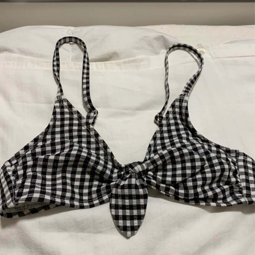 Checkered black and white bikini